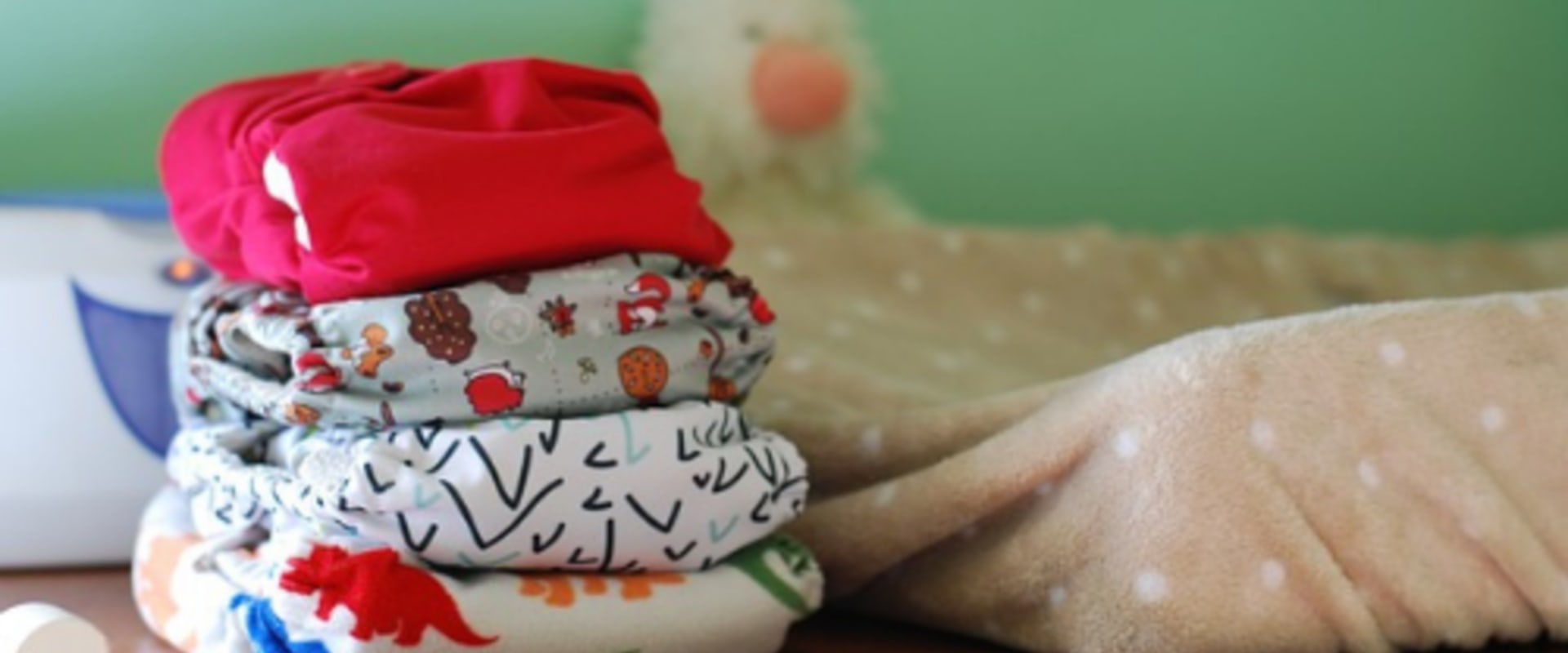 Hybrid Cloth Diapers: What You Need To Know